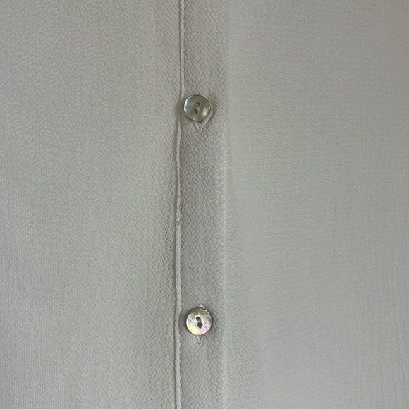 Button-up Collared Tunic - Picture 2 of 4